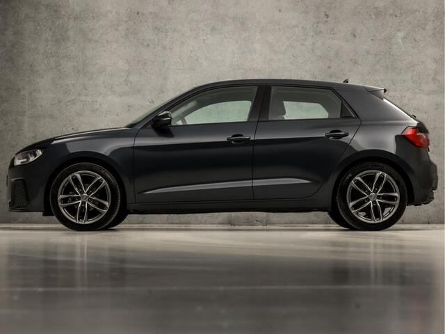 Audi A1 Sportback 25 TFSI Sport (APPLE CARPLAY, GROOT NAVI, CRUISE, SPORTSTOELEN, LEDER STUURWIEL, LANE ASSIST, NIEUWE APK, NIEUWSTAAT)