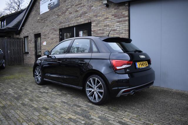 Audi A1 1.0 TFSI S-Line Ed. Mythoszwart Metallic, 17 inch LMV