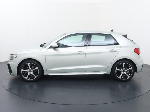 Audi A1 Sportback 35 TFSI S edition | 150 PK | Automaat | Multifunctioneel stuurwiel | Cruisecontrol | Stoelverwarming | Parkeersensoren |
