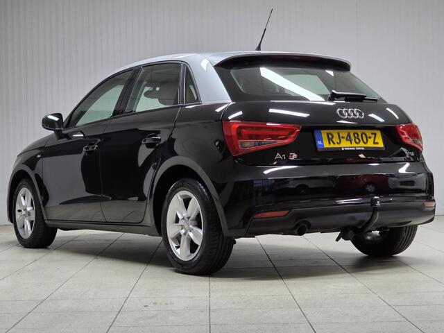 Audi A1 Sportback 1.0 TFSI/ D-Riem Verv 63.000KM!/ Two-Tone/ Trekhaak/ 15''LMV/ Clima/ Navi/ Bluetooth/ Multi.LEDER.Stuur/ Elek.Pakket/ Isofix/ PDC Achter.