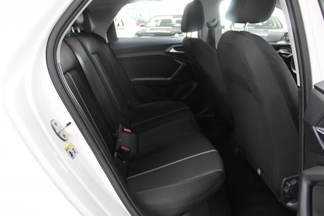 Audi A1 Sportback 25 TFSI Pro Line Apple Carplay / Airco / LM velgen