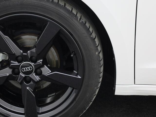 Audi A1 Sportback 25 TFSI/95PK Advanced · Apple/Android Car Play · Clima · Cruise control · Stoelverwarming · Garantie t/m 03-04-2029 of 100000km.