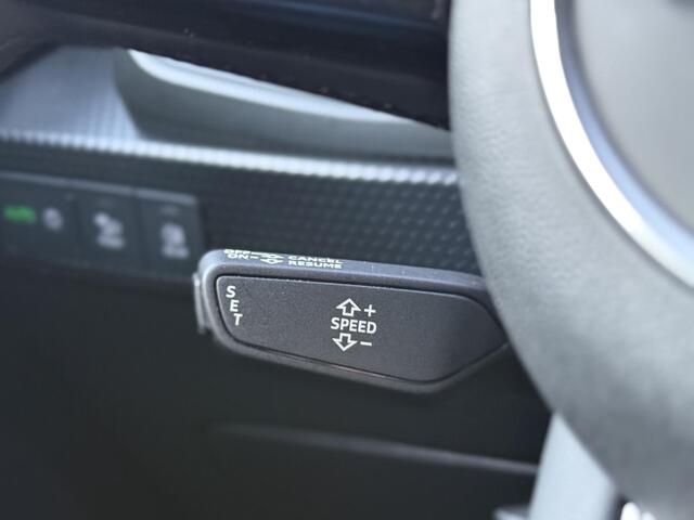 Audi A1 Sportback 30 TFSI Pro Line LED l AppleCarplay l 18 Inch l Black Style l Stoelverarming