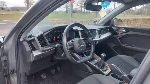 Audi A1 allstreet 30 TFSI Advanced edition CLIMA 31244 KM BJ 2023