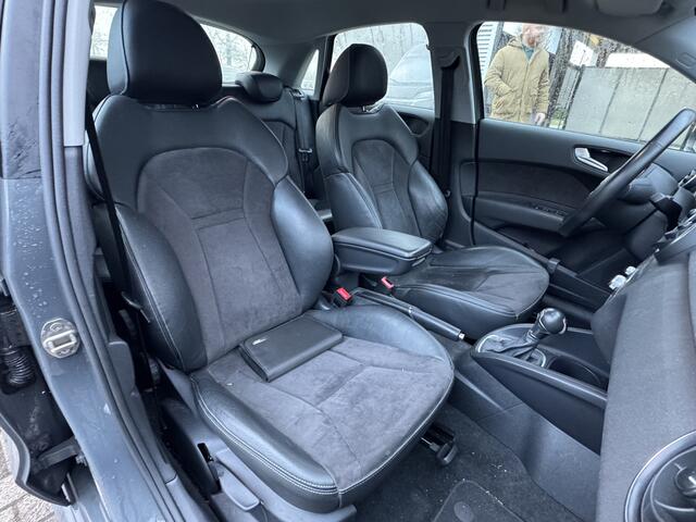 Audi A1 Sportback 1.0 TFSI Adrenalin Automaat/Keyless/Navi/Cruise/Airco 96PK