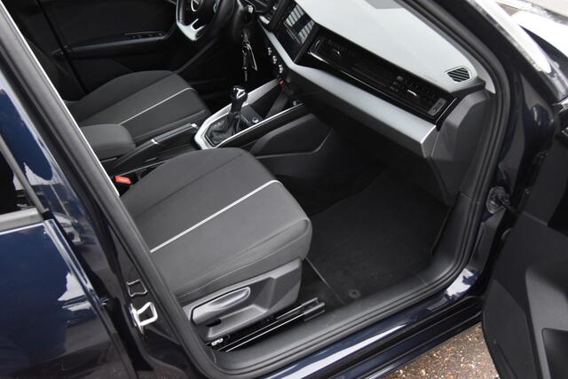 Audi A1 Sportback 30 TFSI Pro Line , AIRCO , LMV17 , PDC A , VIRTUAL COCKPIT , NAVI VIA APP ,