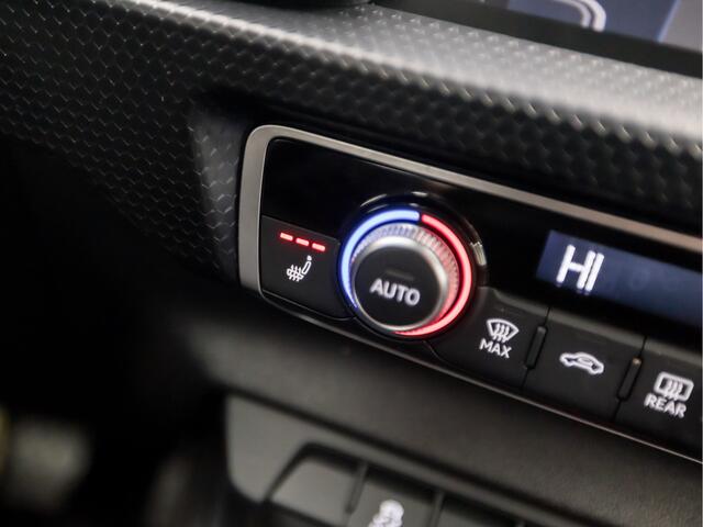 Audi A1 Sportback 30 TFSI S-Line Sport Automaat (APPLE CARPLAY, GROOT NAVI, CLIMATE, STOELVERWARMING, SPORTSTOELEN, PARKEERSENSOREN, CRUISE, LM VELGEN, NIEUWSTAAT)