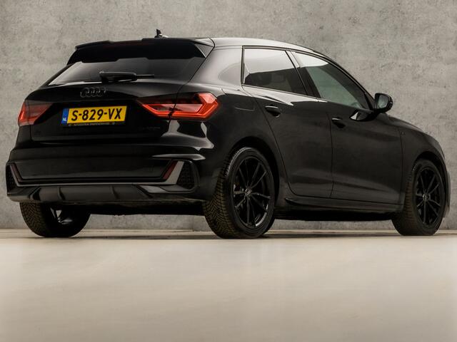 Audi A1 Sportback 30 TFSI S-Line Sport Automaat (BLACK PACK, APPLE CARPLAY, SFEERVERLICHTING, CLIMATE, STOELVERWARMING, SPORTSTOELEN, GETINT GLAS, LED ACHTERLICHTEN, CRUISE, NIEUWE APK, NIEUWSTAAT)