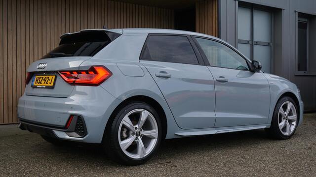 Audi A1 Sportback 30 TFSI 110pk 5Drs S-Line Automaat LED Navi Stoelverwarming Sfeerverlichting 17inch LM Virtual Cockpit *Pijl Grey Metallic*