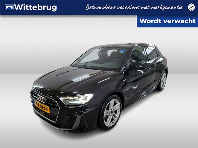 Audi A1 Sportback 30 TFSI 110PK S edition / S-Line Interieur + Exterieur / Achteruitrijcamera / LED / Digitale Cockpit / Parkeersensoren Achter