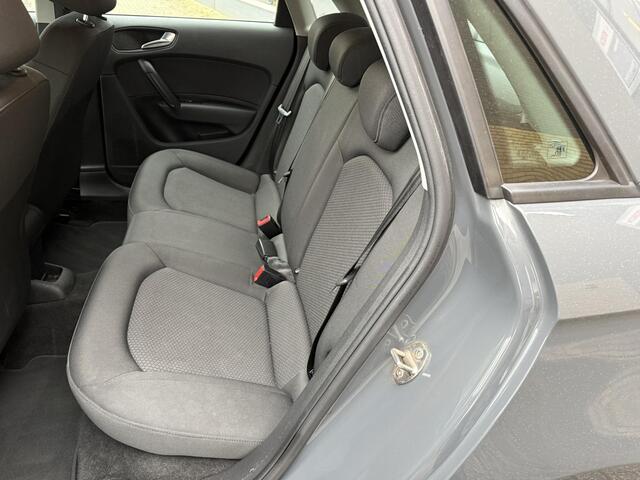 Audi A1 Sportback 1.0 TFSI Pro Line / Airco/ Navigatie/ Cruise/ PDC/ LMV