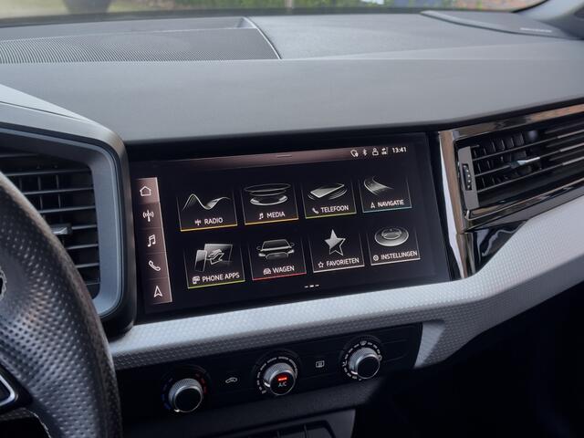 Audi A1 Sportback 30 TFSI AUT7 2X S-LINE LEDER B&O SOUND NAVI APPLE -CARPLAY LED LMV PDC