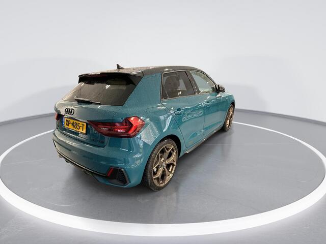 Audi A1 Sportback 30 TFSI 116pk S-Tronic S Line Edition One · Stoelverwarming · LED Koplampen · Sfeerverlichting · Apple/Android Car Play · 18"Velgen · Cruise Control ·