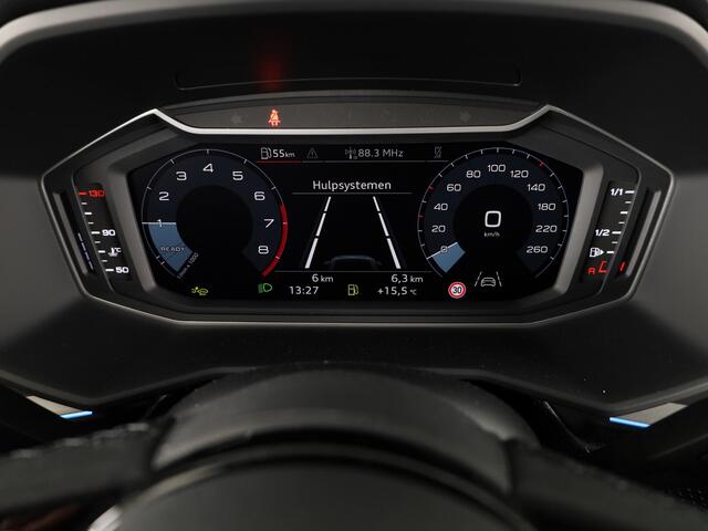 Audi A1 Sportback Advanced edition 25 TFSI 95 pk | Ledlampen voor en achter | Sportstoelen voor | Ambient verlichting | Privacy glas |