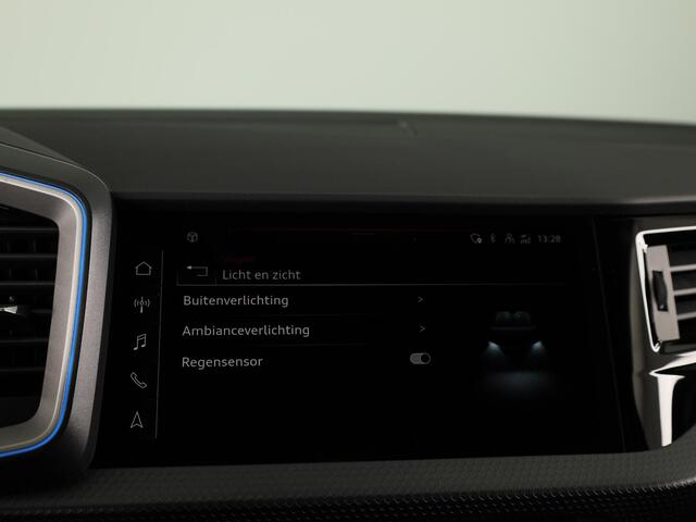 Audi A1 Sportback Advanced edition 25 TFSI 95 pk | Ledlampen voor en achter | Sportstoelen voor | Ambient verlichting | Privacy glas |