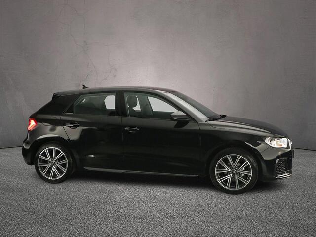 Audi A1 Sportback 25 TFSI S edition | Cruise control | Parkeersensoren | App connect | Virtual cockpit