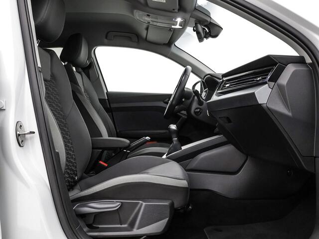 Audi A1 citycarver 30 TFSI 115pk epic · Apple/Android Car Play · Navigatie · P-Sensoren · Virtual Cockpit · 17'' Inch ·