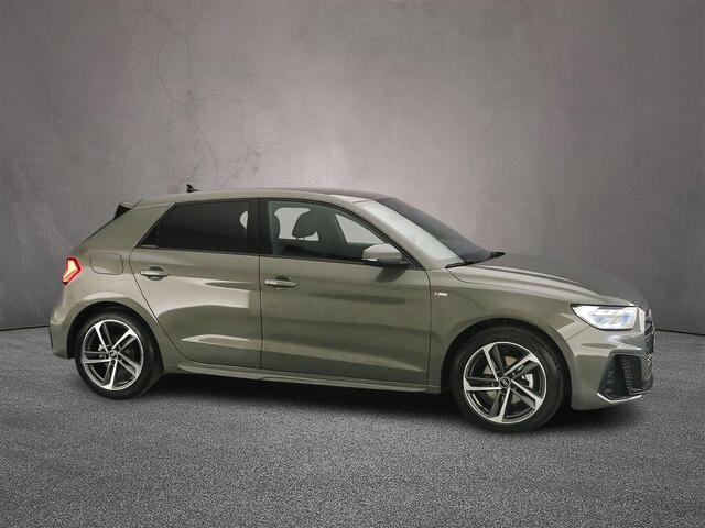 Audi A1 Sportback 35 TFSI S edition | Adaptive cruise control | SONOS audio | Optiek zwart | Stoelverwarming | LED koplampen | App connect