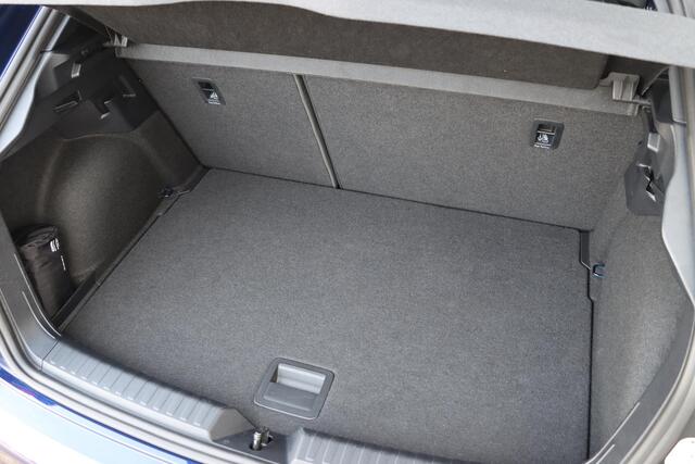 Audi A1 Sportback 30 TFSI S edition 115pk | Carplay | Sensoren