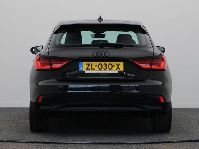 Audi A1 Sportback 25 TFSI epic | Navigatie | Cruise Control | Virtual Cockpit | Lichtmetalen velgen | All season banden |