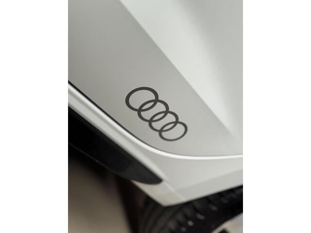 Audi A1 Sportback 40 TFSI S Line / LED / DSG /