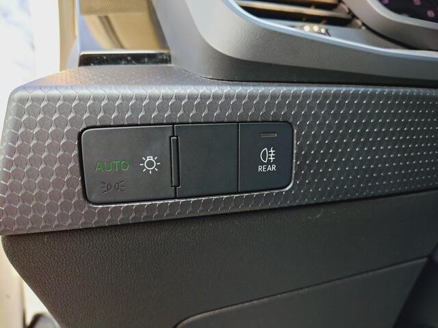 Audi A1 Sportback 1.5 TFSI S Line Pro Line S Carplay, Stoelverw. 18inch, dealer onderhouden, S-Line