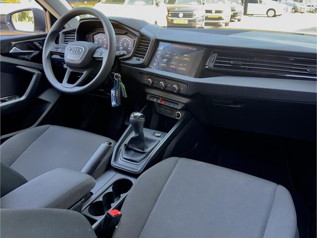 Audi A1 Sportback 25 TFSI PRO LINE SPORT 108D.KM! NAVI CAMERA APPLE-CARPLAY LED LMV PDC