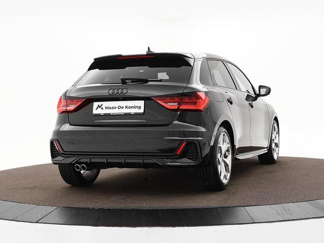 Audi A1 Sportback 40 TFSI 207pk S-Tronic S Edition · Camera · SONOS Sound · Apple/Android Car Play · Keyless Start · Sfeerverlichting · Zwart Optiek ·