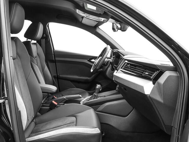 Audi A1 Sportback 40 TFSI 207pk S-Tronic S Edition · Camera · SONOS Sound · Apple/Android Car Play · Keyless Start · Sfeerverlichting · Zwart Optiek ·