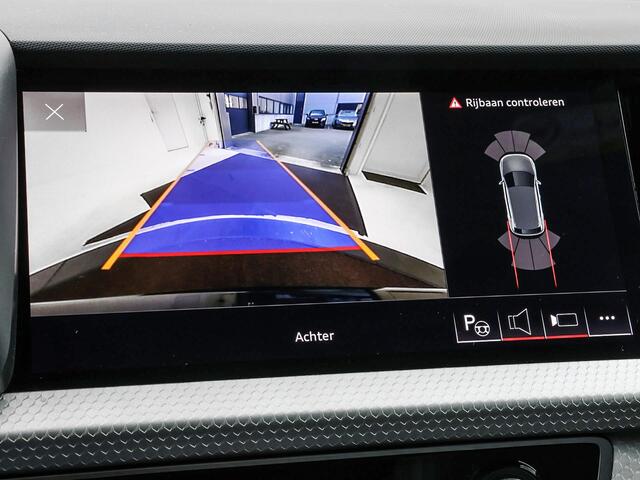 Audi A1 Sportback 40 TFSI 207pk S-Tronic S Edition · Camera · SONOS Sound · Apple/Android Car Play · Keyless Start · Sfeerverlichting · Zwart Optiek ·