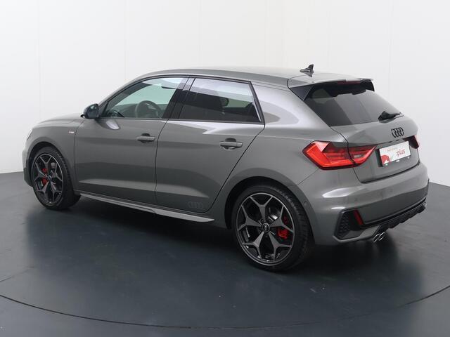 Audi A1 Sportback 40 TFSI S edition | 207 PK | Automaat | Adaptive cruise control | Dodehoek detectie | 18" LM Audi Sport velgen | S line |