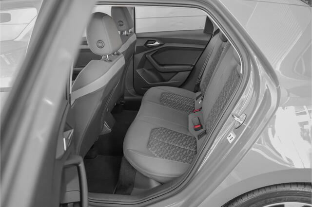 Audi A1 Sportback 30 TFSI S Edition Parkeerhulp Camera CarPlay