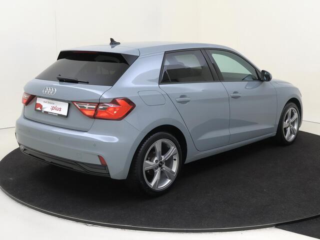 Audi A1 Sportback 30 TFSI Advanced edition | Stoelverwarming | CarPlay | Cruise control | Climate control | Draadloze telefoonlader | Elektrisch inklapbare buitenspiegels | Virtual cockpit |