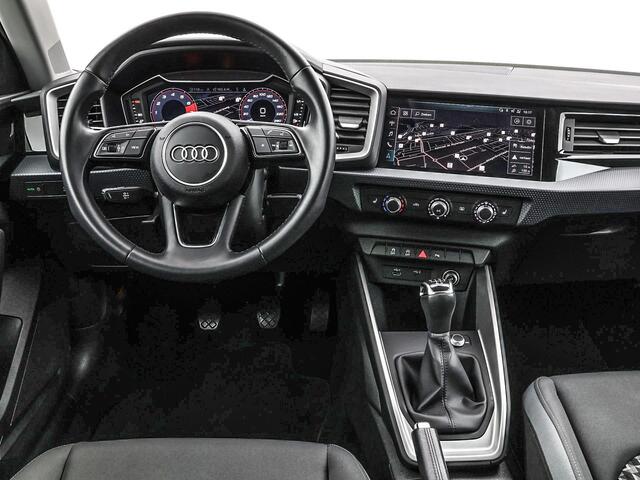 Audi A1 citycarver 25 TFSI 95pk Epic · Apple/Android Car Play · Stoelverwarming · P-Sensoren · Cruise Control · Airco · 17'' Inch ·