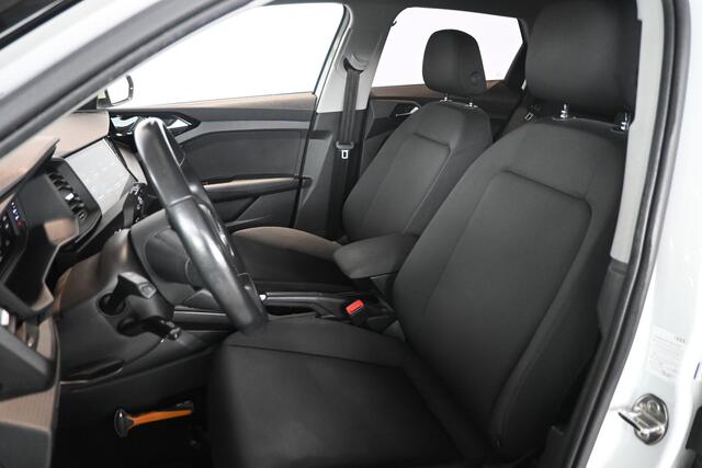 Audi A1 Sportback 30 TFSI Advanced Epic Airco Virtual Cockpit Apple carplay Cruise Control LED Rijklaarprijs! Inruil Mogelijk!