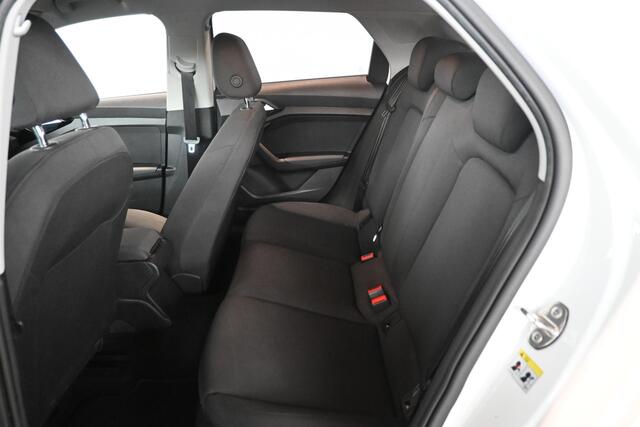 Audi A1 Sportback 30 TFSI Advanced Epic Airco Virtual Cockpit Apple carplay Cruise Control LED Rijklaarprijs! Inruil Mogelijk!