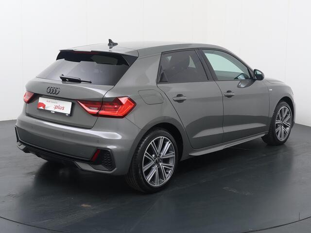 Audi A1 Sportback 25 TFSI S edition | 95 PK | Automaat | Navigatiesysteem | Adaptive cruise control | Climate control | Keyless | S line |