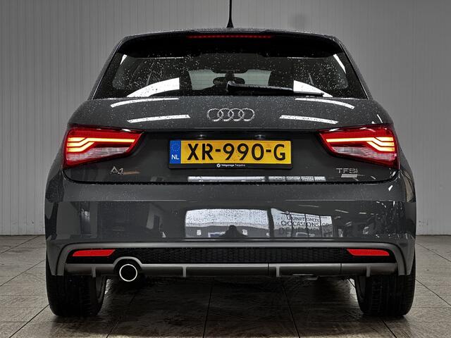 Audi A1 Sportback 1.0 TFSI S-Line/ Facelift!/ LED Koplampen/ 17''LMV/ Half-LEDER/ Clima/ Navi/ Cruise/ Bluetooth/ Multi.LEDER.Stuur/ Elek.pakket/ Isofix/ PDC Achter.