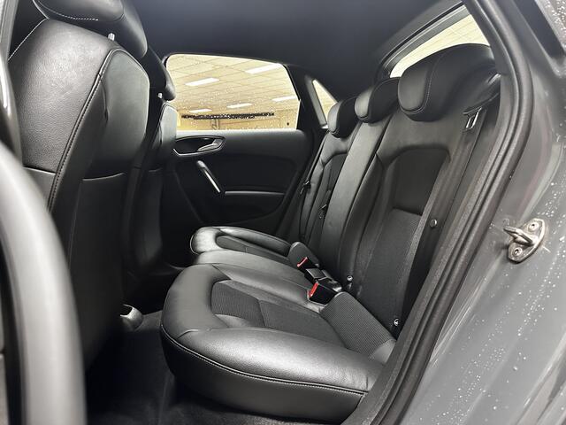 Audi A1 Sportback 1.0 TFSI S-Line/ Facelift!/ LED Koplampen/ 17''LMV/ Half-LEDER/ Clima/ Navi/ Cruise/ Bluetooth/ Multi.LEDER.Stuur/ Elek.pakket/ Isofix/ PDC Achter.