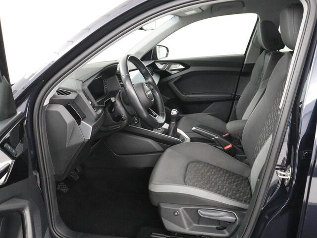 Audi A1 citycarver 30 TFSI epic | Carplay | Full LED | Climate control | Parkeerhulp | Virtual Cockpit | Navigatie | Cruise control | Sportstoelen | Bluetooth