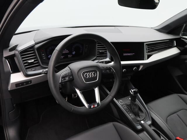 Audi A1 allstreet 30 TFSi 115 Pk Automaat Advanced edition | S-Line Interieur | Stoelverwarming | Cruise Control | Half Leer | Navigatie | CarPlay | Climatronic | 17 Inch | 6.428 Km !!
