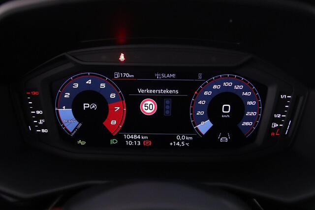 Audi A1 Sportback 35 TFSI 150PK S-edition | Apple/Android Play | Adaptieve Cruise | LED | Stoel-Verwarming | Comfortsleutel | Virtual Cockpit | 18-Inch | Privacy-Glas | Grootlicht-Assistent | Rood-Stiksel |