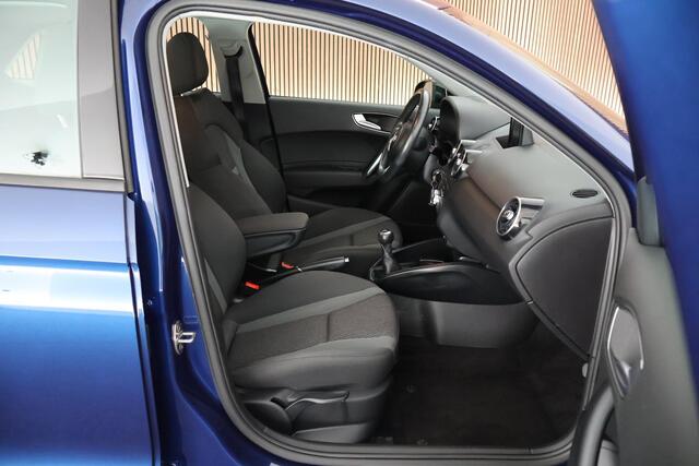 Audi A1 Sportback 1.0 TFSI 95pk S-Line Sport Pro Line Airco Navigatie 5drs.