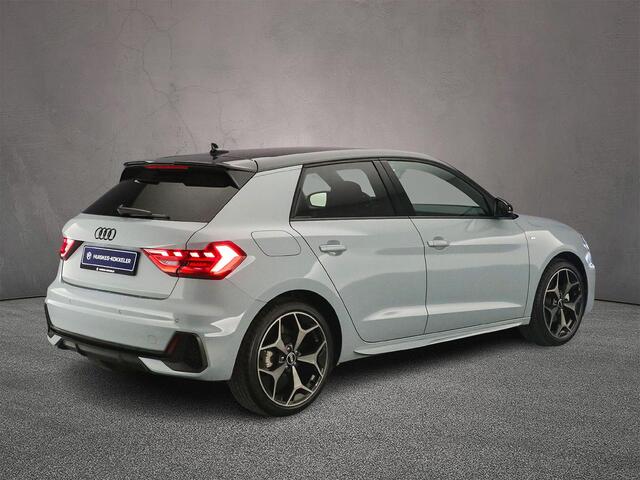 Audi A1 Sportback 35 TFSI 150PK S edition | Navi | Stoelverwarming | 18-Inch | Zwart-Optiek | Adaptive-Cruise | Sonos | Privacy-Glas | Smartphone-Interface | Ambient-Lightning |
