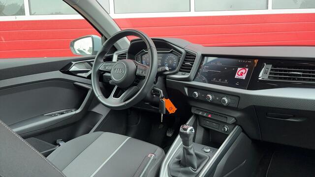 Audi A1 Sportback 25 TFSI Pro Line CARPLAY / AIRCO / CRUISE / DAB+ / BLUETOOTH / NL-AUTO