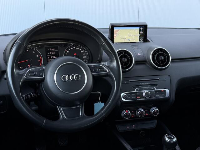 Audi A1 Sportback 1.0 TFSI Sport S line Edition Navigatie/17inch.