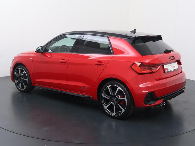 Audi A1 Sportback 40 TFSI S line | 207 PK | Automaat | Adaptive cruise control | S line | Climate control | Dodehoek detectie |