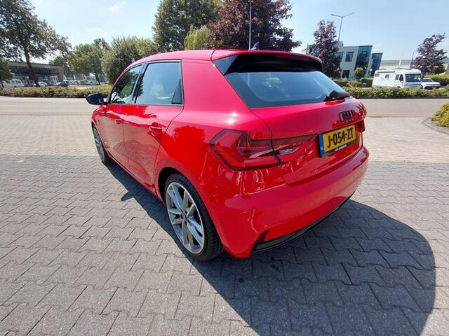 Audi A1 1.0 85KW A/T KEYLESS CARPLAY DIGITAAL DASHBOARD