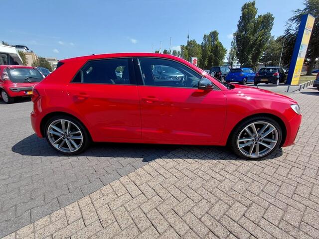 Audi A1 1.0 85KW A/T KEYLESS CARPLAY DIGITAAL DASHBOARD