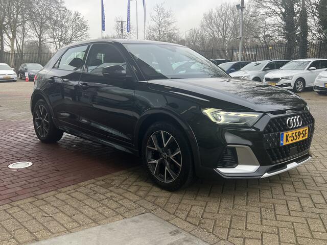 Audi A1 citycarver 25 TFSI epic / Led / Leder / Virtual cockpit / Climate Control / Navigatie / 17 Inch TRANS